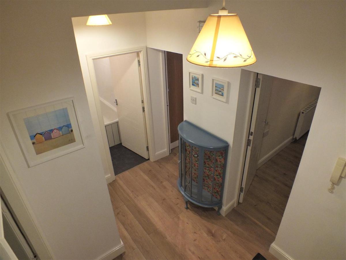 The Basement Apartment Saltburn-by-the-Sea Bagian luar foto